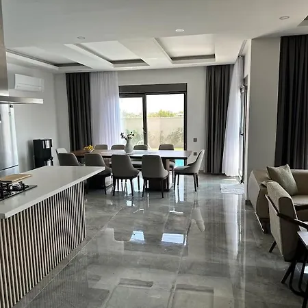 Willa Modern Luxury
